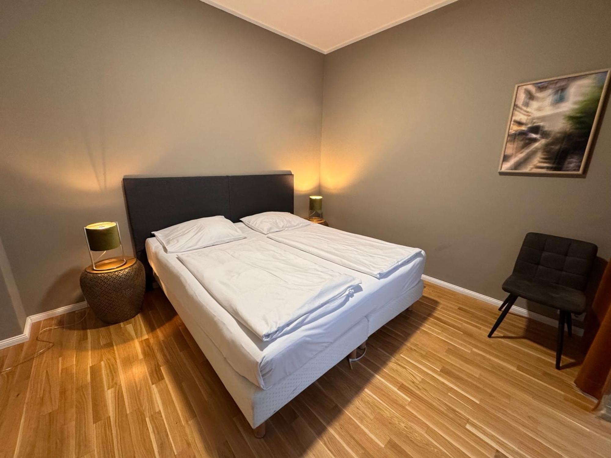 Apartment Living *